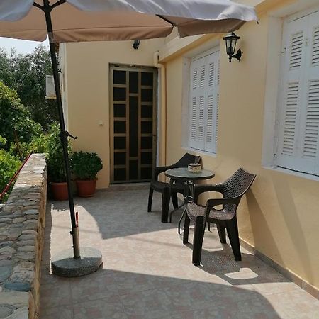 Philoxenia Holiday Home Pappadhianika Luaran gambar